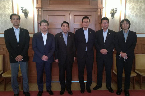 服部誠太郎福岡県知事　表敬訪問